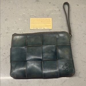 Patricia, Nash Cassini leather wristlet in teal